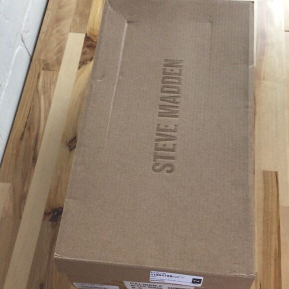 STEVE Madden Caliber sherpa winter shoes fur size 5.5 warm black suede sneakers - Picture 9 of 16